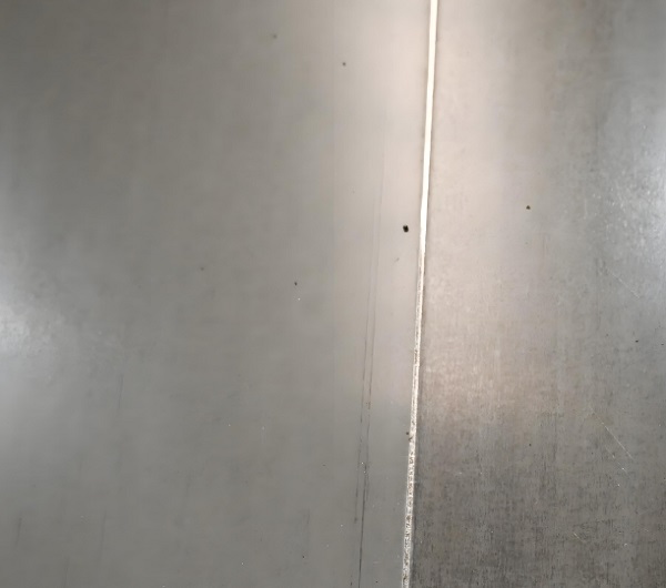 2000瓦光纖激光焊接機(jī)能焊0.5毫米的不銹鋼嗎？